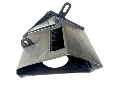 Õhufiltri korpuseosa vasak