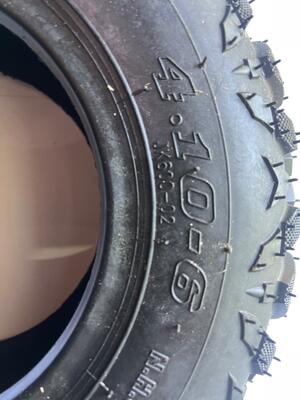 Esimene sisekummivaba rehv 4.10-6\'\', Muster B